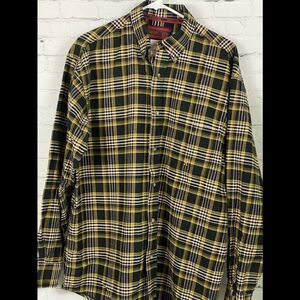 Twenty X Long Sleeve Plaid Shirt. Size Large.